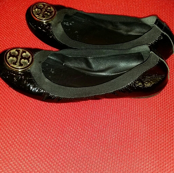 Tory Burch Shoes - Tory Burch Caroline Gold Logo Patent Leather Flats